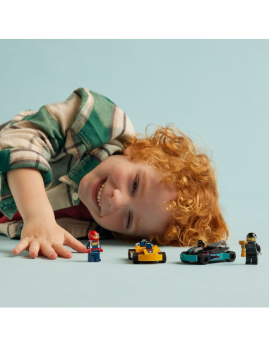 LEGO-60400,Lego City Carturi Si Piloti De Curse 60400