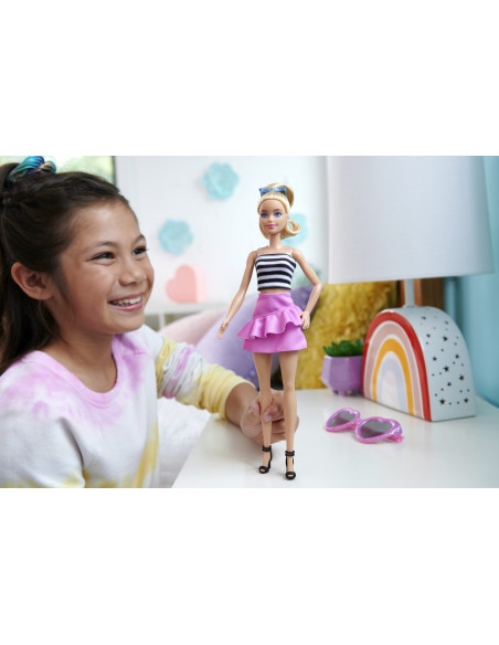 MTHRH11,Barbie Papusa Barbie Fashionista Blonda Cu Parul Prin In Coada Si Fusta Roz