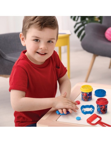 VV-1045-03603,Galetusa Cu 4 Borcanase De Plastilina Si Accesorii De Modelat Spiderman