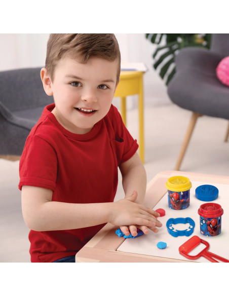VV-1045-03603,Galetusa Cu 4 Borcanase De Plastilina Si Accesorii De Modelat Spiderman