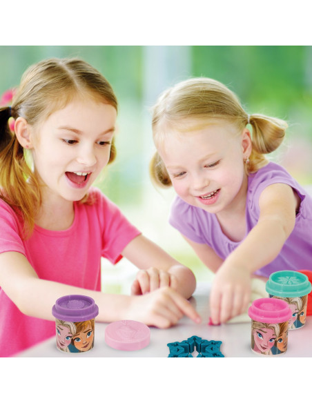 VV-1045-03602,Galetusa Cu 4 Borcanase De Plastilina Si Accesorii Frozen