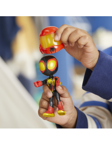 F6775_F7253,Spidey Prietenii Extraordinari Set Masinuta Si Figurina Miles Morales