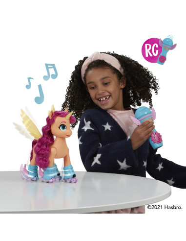 F1786b,My Little Pony Canta Si Patineaza Cu Sunny