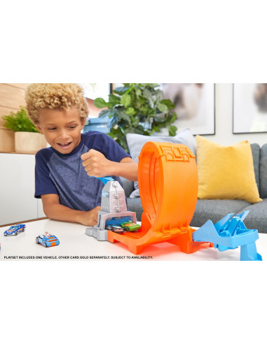 MTGBF81_GTV13,Hot Wheels Circuit Rapid Cu Lansator Pentru Cascadorii Si Masinuta Exclusiva