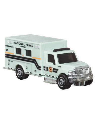 MTX7111_HVT89,Matchbox Set 9 Masinute International Ambulance