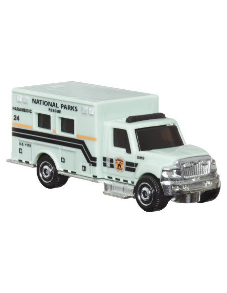 MTX7111_HVT89,Matchbox Set 9 Masinute International Ambulance