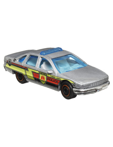 MTX7111_HVT89,Matchbox Set 9 Masinute International Ambulance
