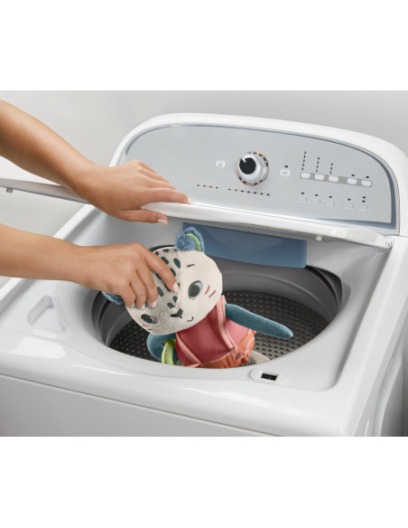 MTHKD64,Fisher Price Jucarie De Plus Leopard De Zapada