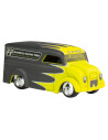 MTDLB45_HKC93,Hot Wheels Premium Real Riders Pop Culture Masinuta Metalica Dairy Delivery Scara 1:64