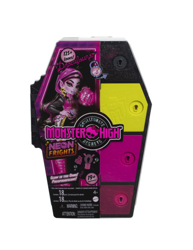 MTHNF78,Monster High Neon Frights Papusa Draculaura