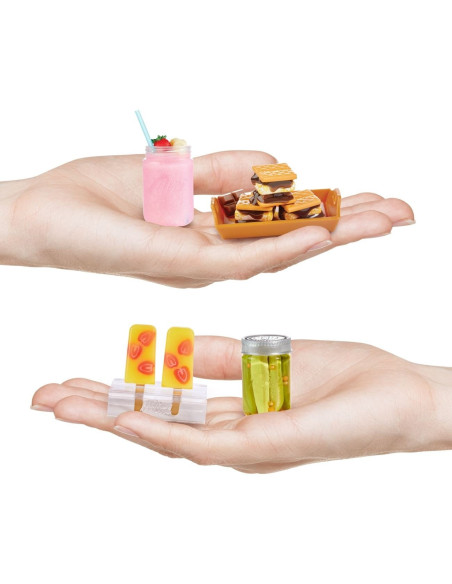 MGA505396EUC,Mga’s Miniverse Mini Food CafÉ S3 Set Surpriza