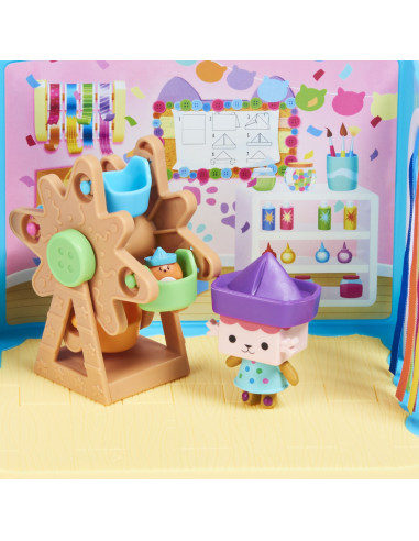 VV-6069300_20145702,Gabbys Dollhouse Camera Deluxe Lui Baby Box