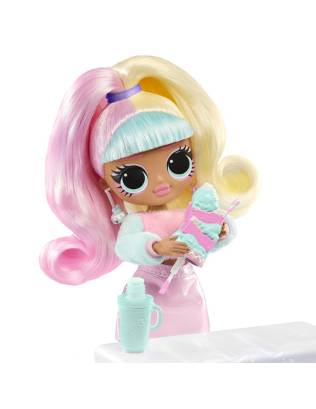 MGA503781EUC,L.o.l. Surprise! Omg Sweet Nails Candylicious Sprinkles Shop Set Papusa Cu Accesorii