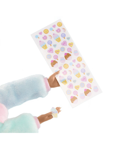 MGA503781EUC,L.o.l. Surprise! Omg Sweet Nails Candylicious Sprinkles Shop Set Papusa Cu Accesorii