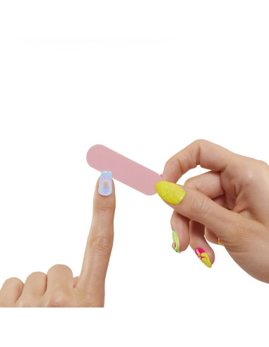 MGA503781EUC,L.o.l. Surprise! Omg Sweet Nails Candylicious Sprinkles Shop Set Papusa Cu Accesorii