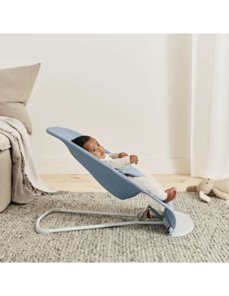 BS-006223A,BabyBjorn - Balansoar Bliss Blue cu aspect delicat de petala, tesatura matlasata