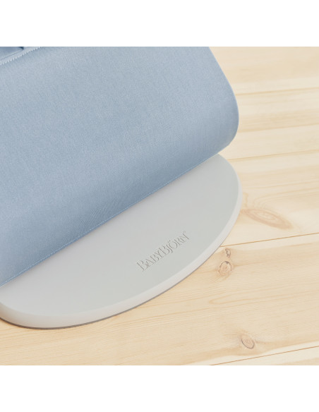 BS-006223A,BabyBjorn - Balansoar Bliss Blue cu aspect delicat de petala, tesatura matlasata