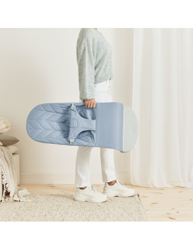 BS-006223A,BabyBjorn - Balansoar Bliss Blue cu aspect delicat de petala, tesatura matlasata