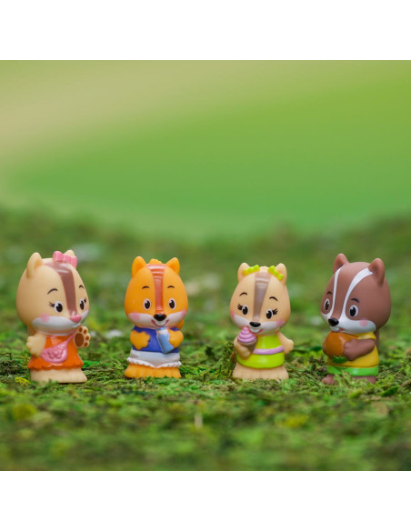 KLR700301,Familia de veverite Nutnut - Set figurine joc de rol