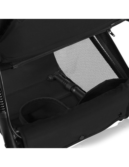 BN-LO-AZURA_BLACK_ONYX,Carucior sport, Lionelo, Azura, Cu 3 roti, Cu baldachin XXL impermeabil, Pliere compacta, Pana la 22 kg, 