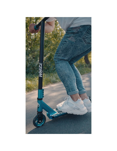 BN-LO-WHIZZ_BLACK_CARBON_YELLOW,Trotineta, Lionelo, Whizz, Pentru Acrobatii, Rulmenti ABEC-9, Sistemul de compresie IHC 9, 20 - 