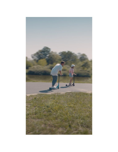 BN-LO-WHIZZ_GREEN_LIME_BLACK,Trotineta, Lionelo, Whizz, Pentru Acrobatii, Rulmenti ABEC-9, Sistemul de compresie IHC 9, 20 - 100