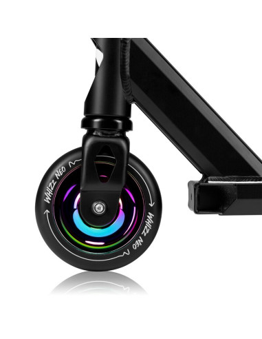 BN-LO-WHIZZ_NEO_BLACK_CARBON_MULTICOLOR,Trotineta, Lionelo, Whizz, Pentru Acrobatii, Rulmenti ABEC-9, Sistemul de compresie IHC 