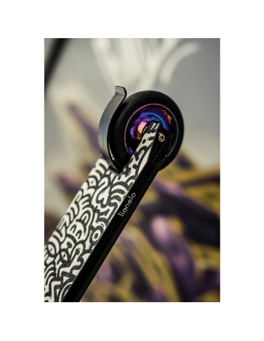 BN-LO-WHIZZ_NEO_BLACK_CARBON_MULTICOLOR,Trotineta, Lionelo, Whizz, Pentru Acrobatii, Rulmenti ABEC-9, Sistemul de compresie IHC 
