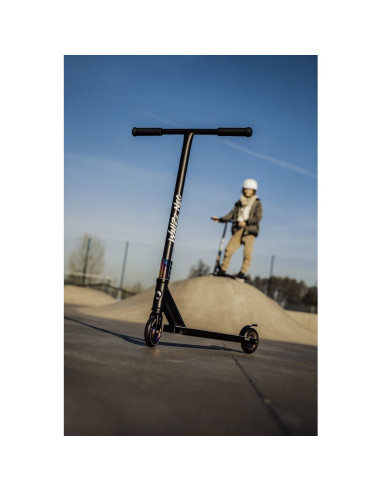 BN-LO-WHIZZ_NEO_BLACK_CARBON_MULTICOLOR,Trotineta, Lionelo, Whizz, Pentru Acrobatii, Rulmenti ABEC-9, Sistemul de compresie IHC 