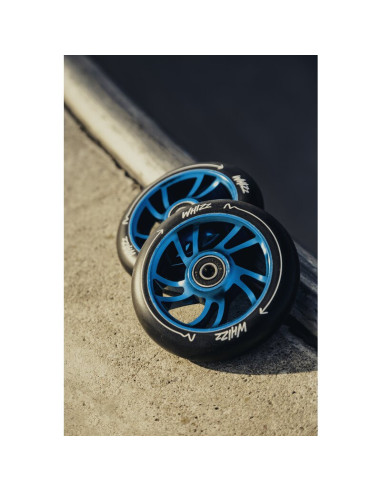 BN-LO-WHIZZ_NEO_BLACK_CARBON_MULTICOLOR,Trotineta, Lionelo, Whizz, Pentru Acrobatii, Rulmenti ABEC-9, Sistemul de compresie IHC 