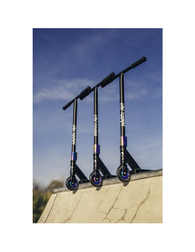 BN-LO-WHIZZ_NEO_BLACK_CARBON_MULTICOLOR,Trotineta, Lionelo, Whizz, Pentru Acrobatii, Rulmenti ABEC-9, Sistemul de compresie IHC 