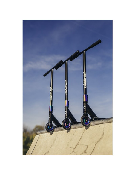BN-LO-WHIZZ_NEO_BLACK_CARBON_MULTICOLOR,Trotineta, Lionelo, Whizz, Pentru Acrobatii, Rulmenti ABEC-9, Sistemul de compresie IHC 