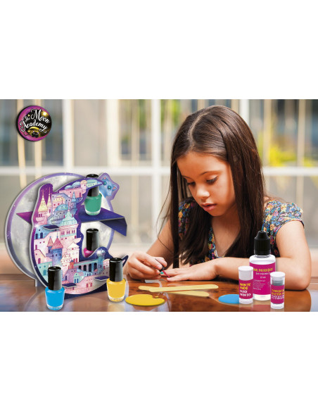 L105649,Kit manichiura - The Moon Academy - Unghii stralucitoare