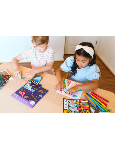 161-121,Avioane de hartie - 24 modele, set creativ DIY