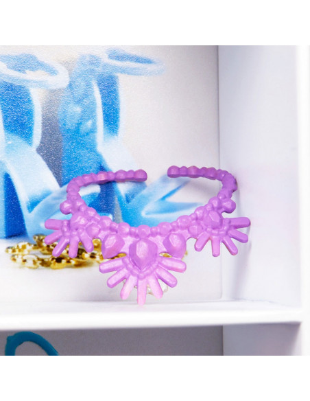 Set Barbie by Mattel Fashion and Beauty Dulap cu haine si