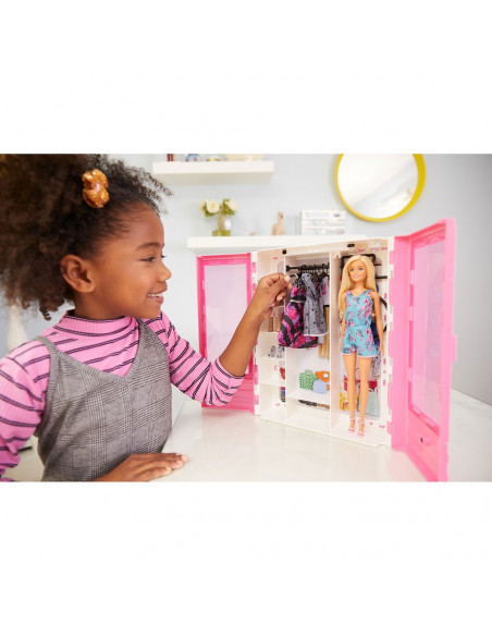 Set Barbie by Mattel Fashion and Beauty Dulap cu haine si