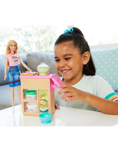 Set Barbie by Mattel Cooking and Baking Pregateste noodles cu