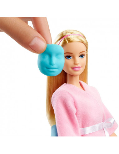 Set Barbie by Mattel Wellness and Fitness O zi la salonul Spa