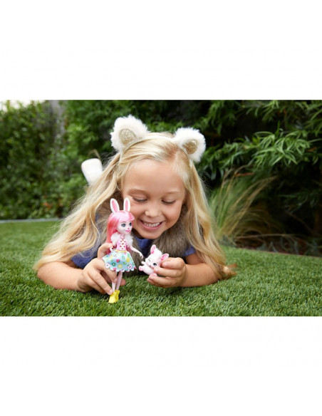 Papusa Enchantimals by Mattel Bree Bunny cu