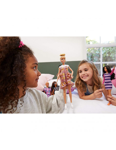 Papusa Barbie by Mattel Fashionistas GHW56,MT-FBR37-GHW56