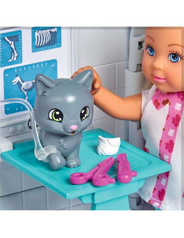 Set Simba Evi Love Doctor Evi 2 in 1 Vet Mobile masina cu