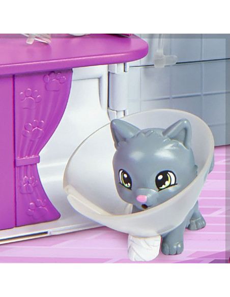 Set Simba Evi Love Doctor Evi 2 in 1 Vet Mobile masina cu