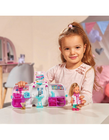 Set Simba Evi Love Doctor Evi 2 in 1 Vet Mobile masina cu