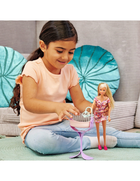 S105733680,Papusa Simba Steffi Love Hello Baby 29 cm cu accesorii