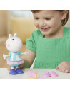 F8859_G0330,Peppa Pig Set Figurina Si Accesorii Vestimentare Oita Suzy 15cm