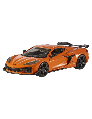 MTHMD41_HWT05,Hot Wheels Premium Real Riders Masinuta Metalica 23 Corvette Z06 Scara 1:43