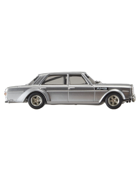 MTHMD41_HWT08,Hot Wheels Premium Real Riders Masinuta Metalica Mercedes Benz 300 Sel 6.8 Amg Scara 1:43