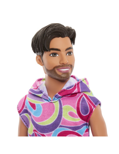 MTDWK44_HRH26,Barbie Papusa Baiat Fashionistas Brunet Cu Barba Si Tricou Cu Gluga