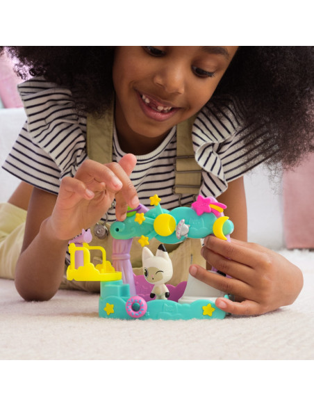 VV-6069729_20146519,Gabbys Dollhouse Set Balcon Decorat A Lui Pandy Paws