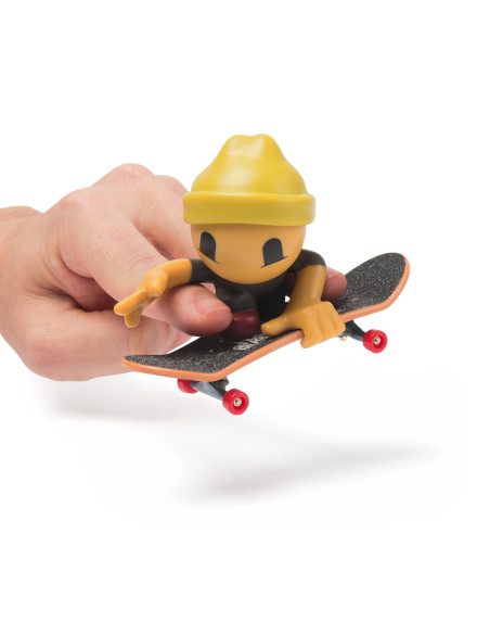 VV-6071054_20148752,Tech Dech Sk8 Crew Pachet Placa Si Figurina 9.6cm Casca Galbena